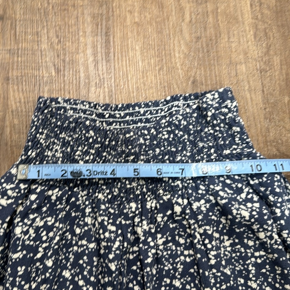 Flowy skirt - Picture 3 of 3